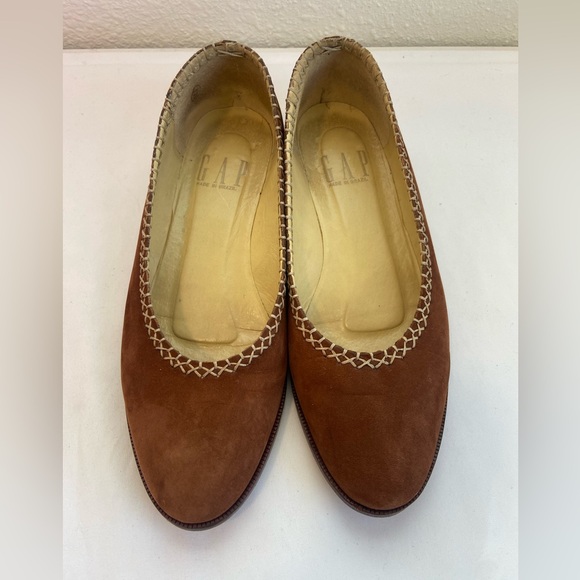 GAP suede flats - Picture 2 of 7